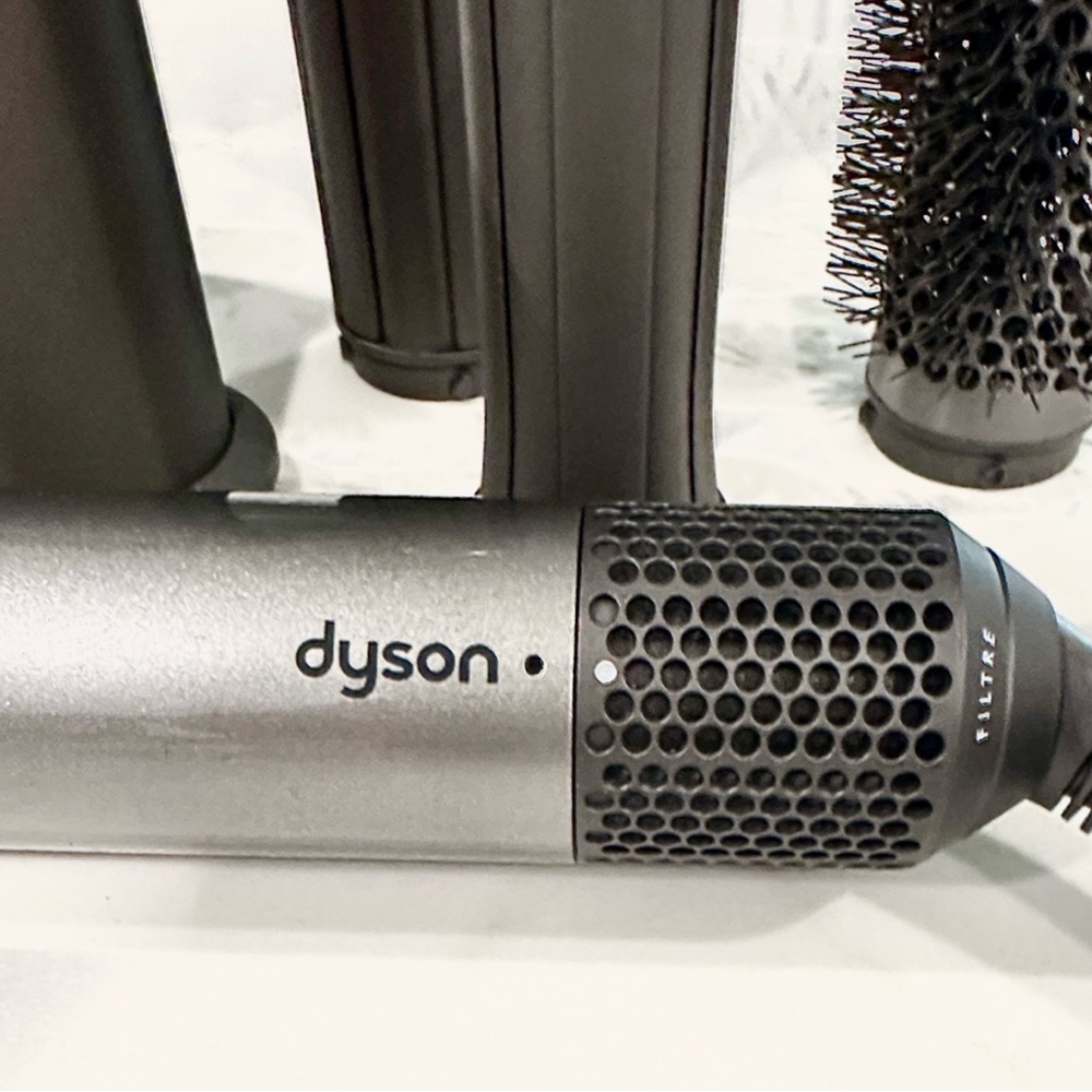 Dyson Hair Styler in Silver and Copper - Picture 4 of 6